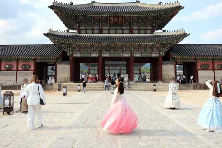 Traditional Hanbok Experience